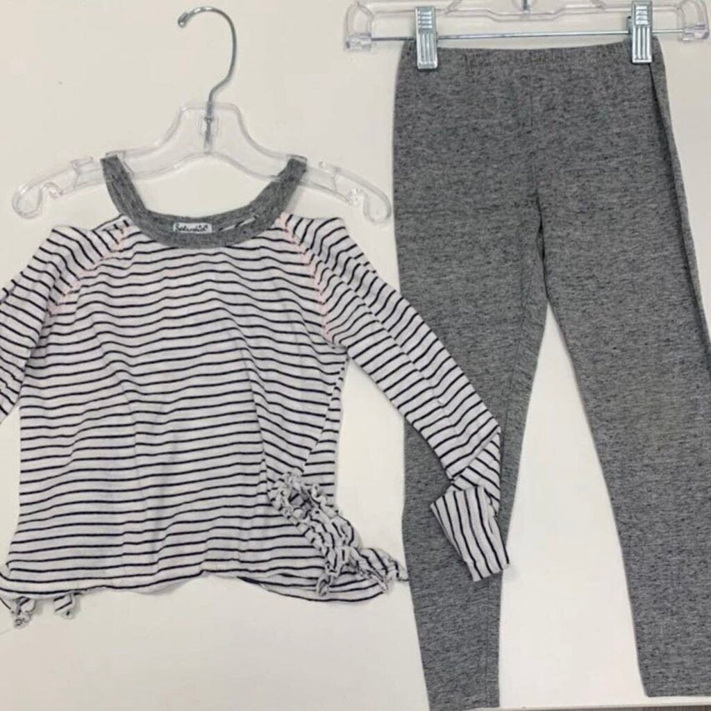 4-5: Striped Cold Shoulder Top & Leggings