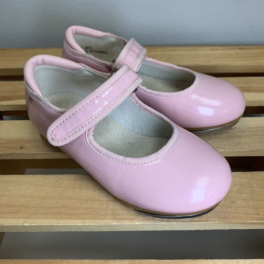 9: Tap Shoes w/ Velcro Straps