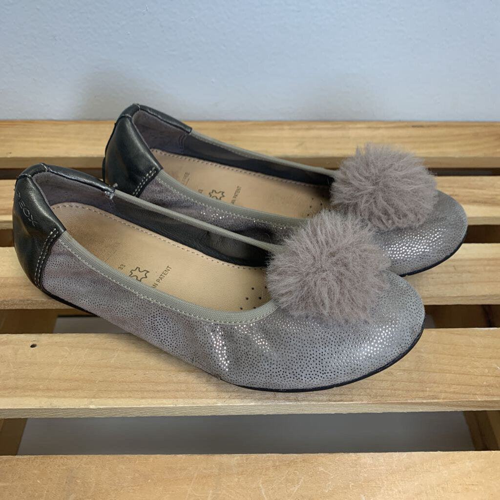 1.5: Puff Ballet Flats