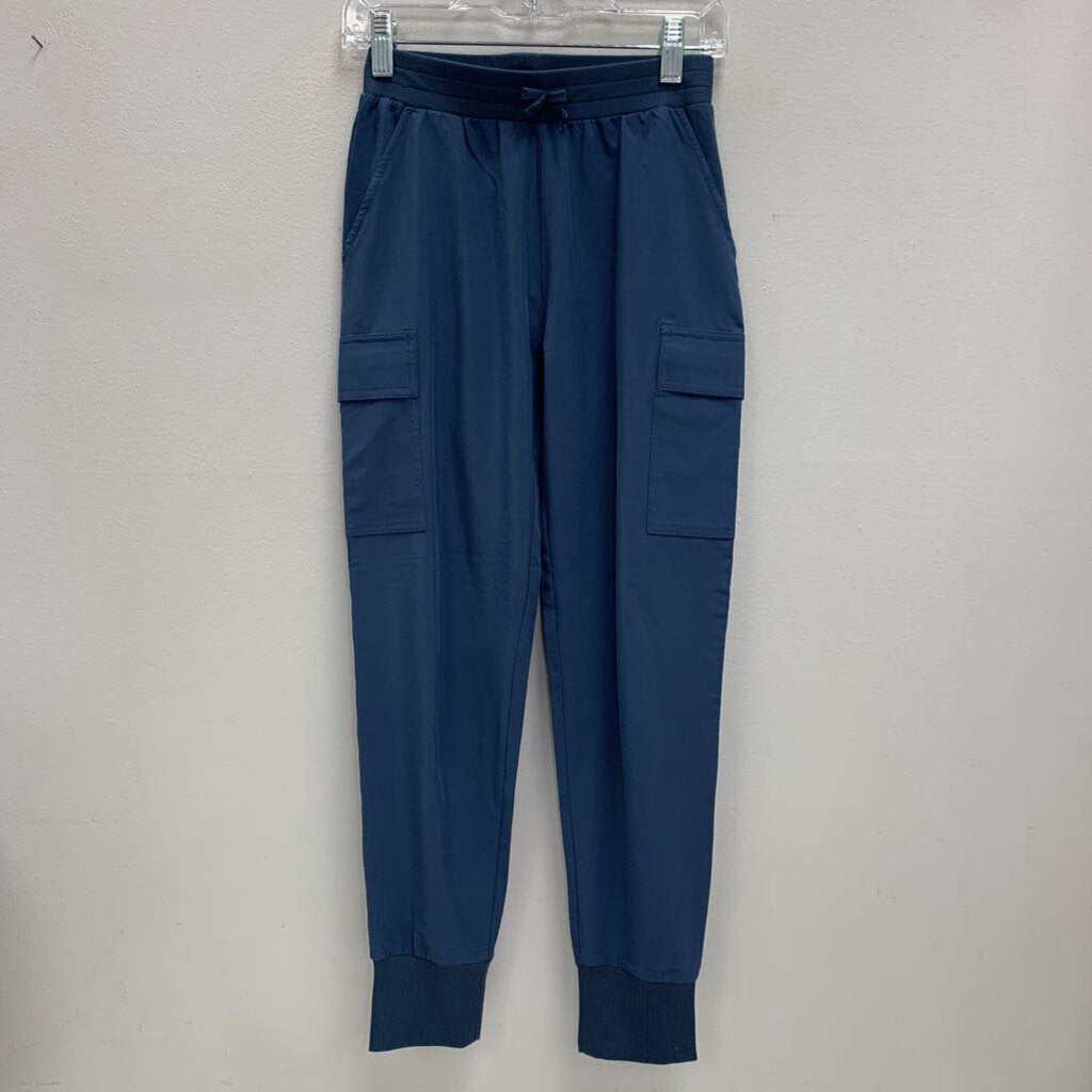 7-8: Cargo Joggers