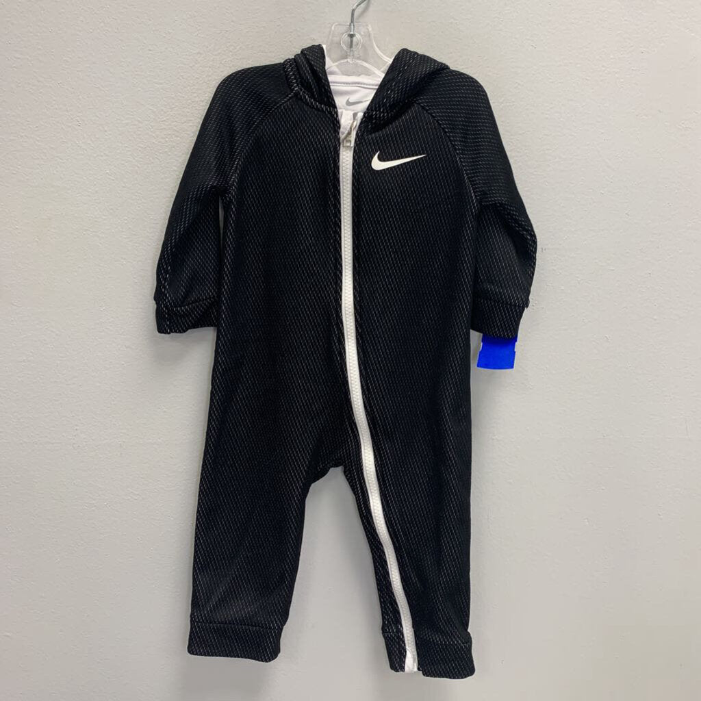 12M: Hooded Mesh Coverall
