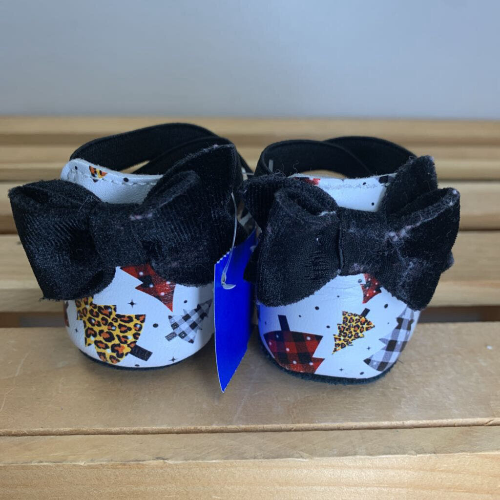 6-12M: Christmas Tree Shoes