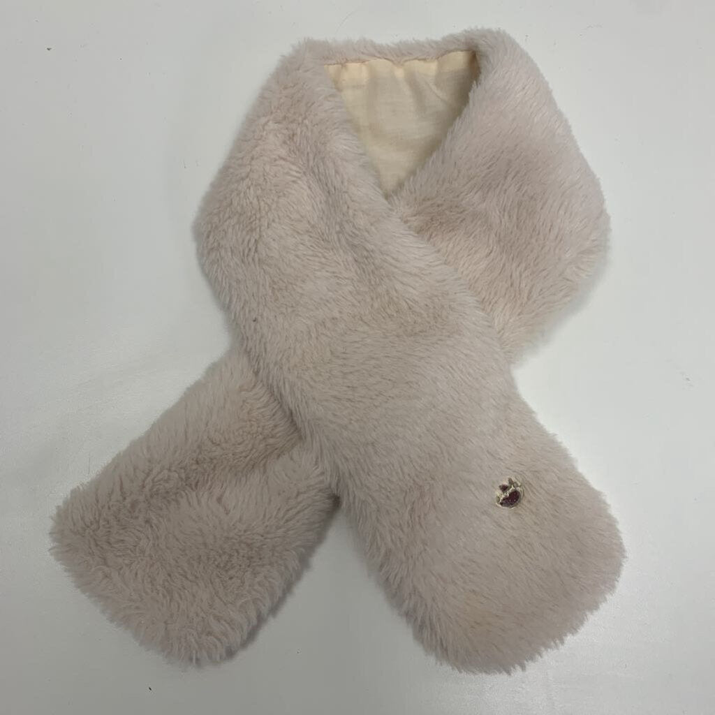 2-4: Faux Fur Scarf
