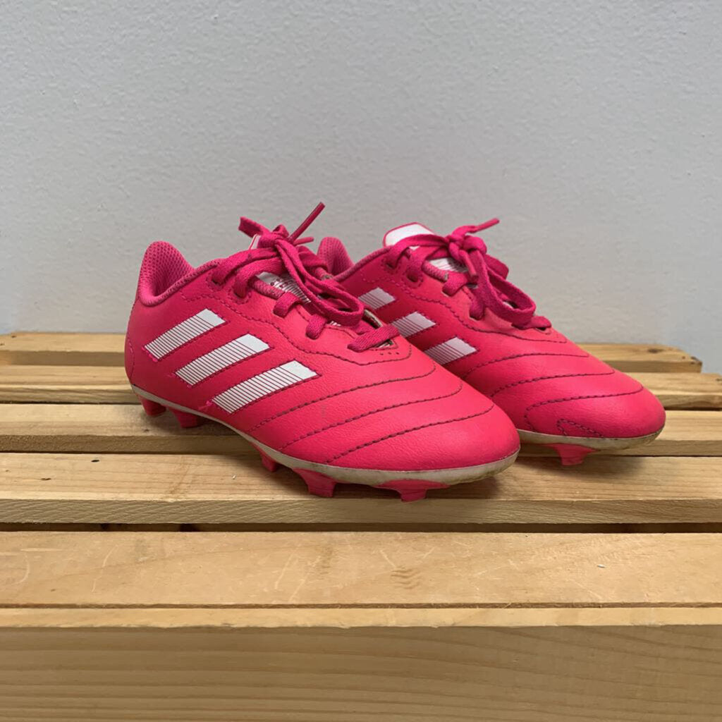 12: Ozweego Hi Res Soccer Cleats
