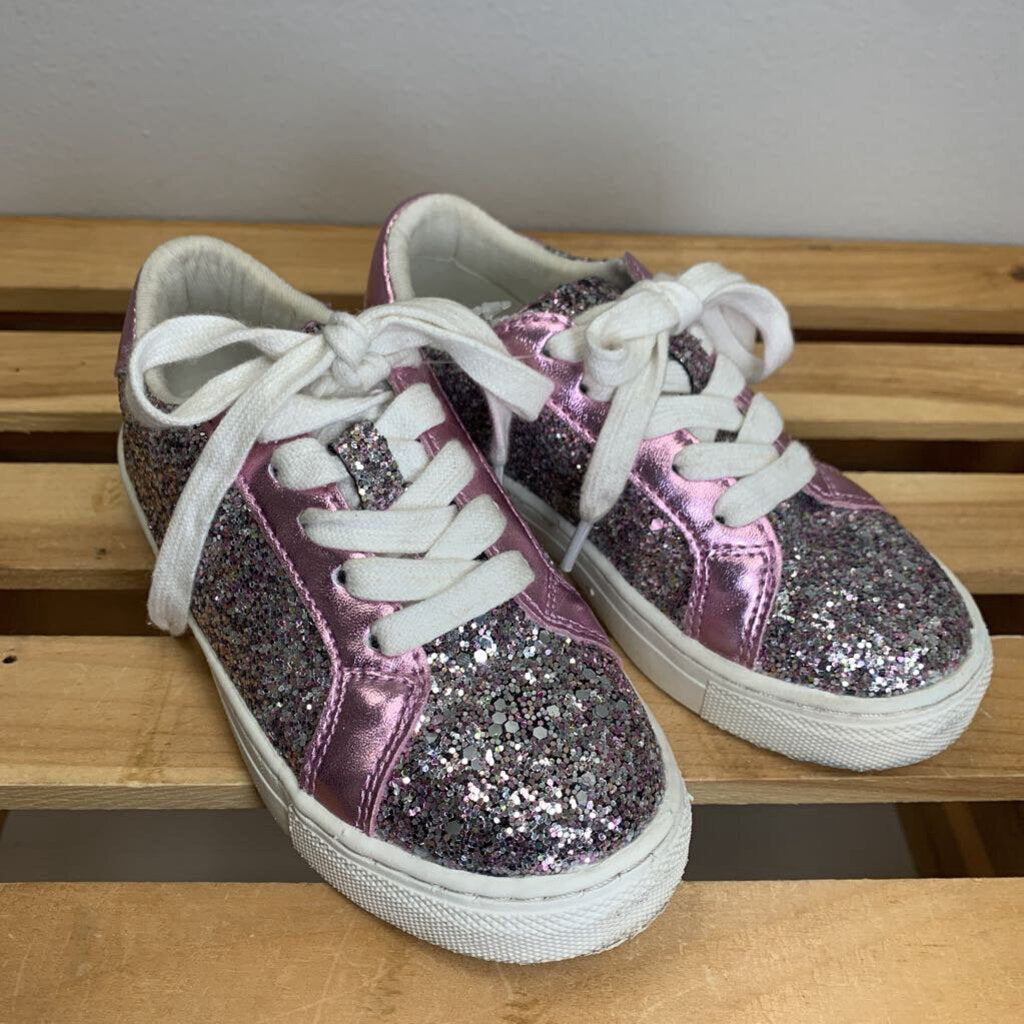 9: Glitter Lace Up Sneakers