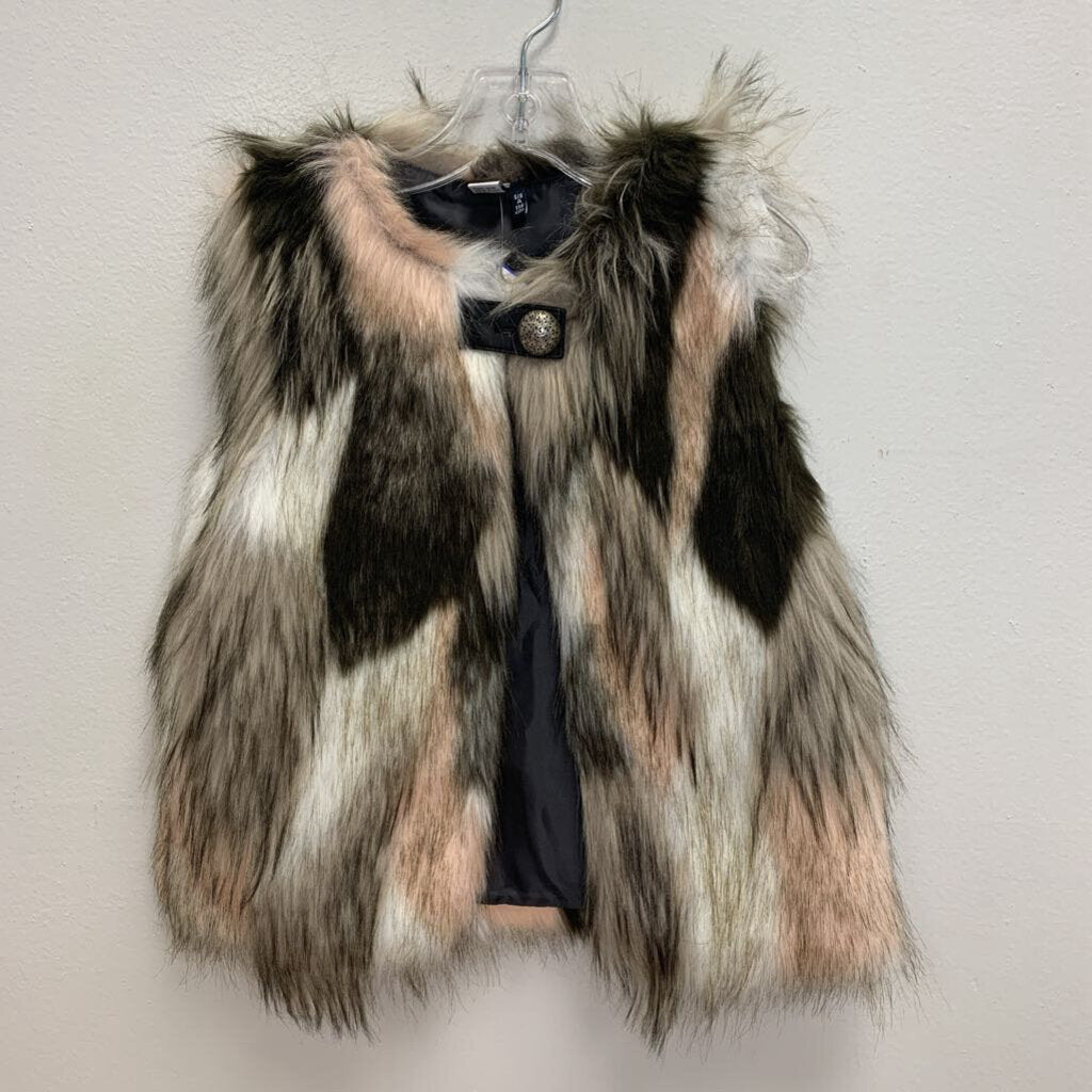 5-6: Faux Fur Vest