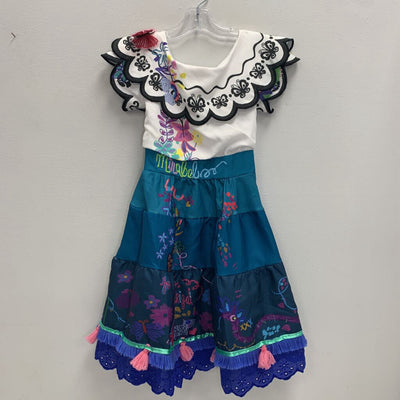 4: Encanto Mirabel