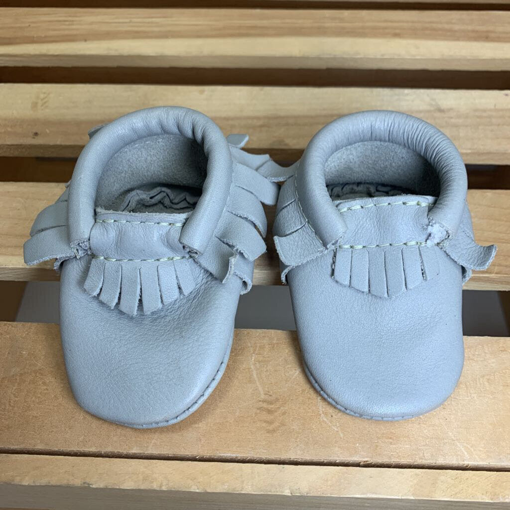 0: Soft Sole Moccasins