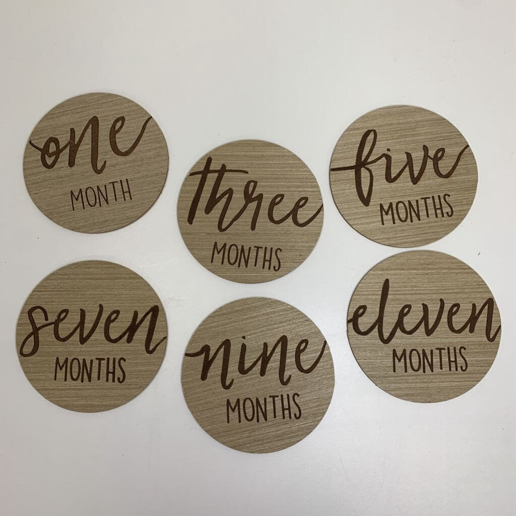 Wooden Baby Milestone Discs