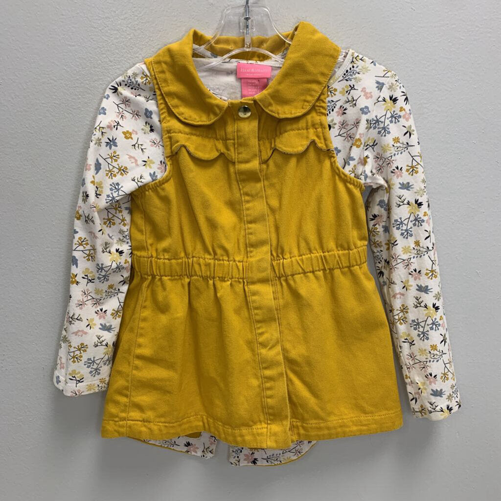 4T: Floral T-Shirt & Peter Pan Collar Vest