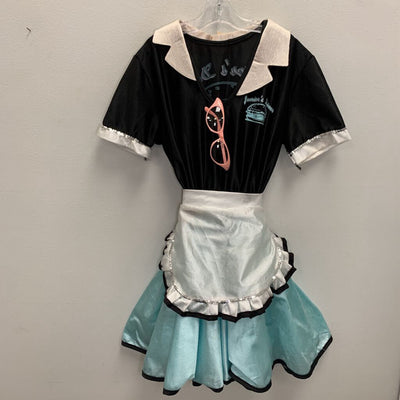 12-14: Junior's Diner Car Hop w/ Glasses