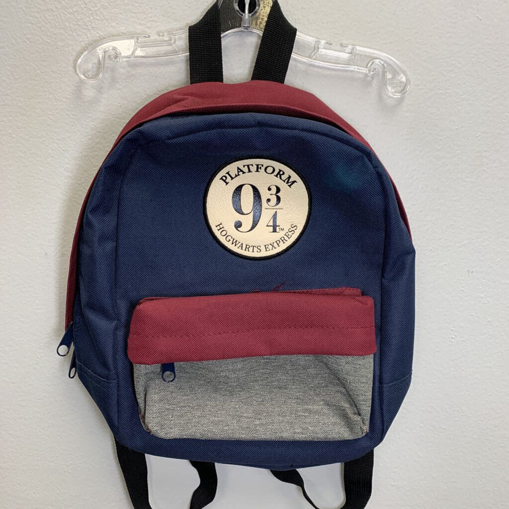 Hogwarts Express Platform 9 3/4 Backpack
