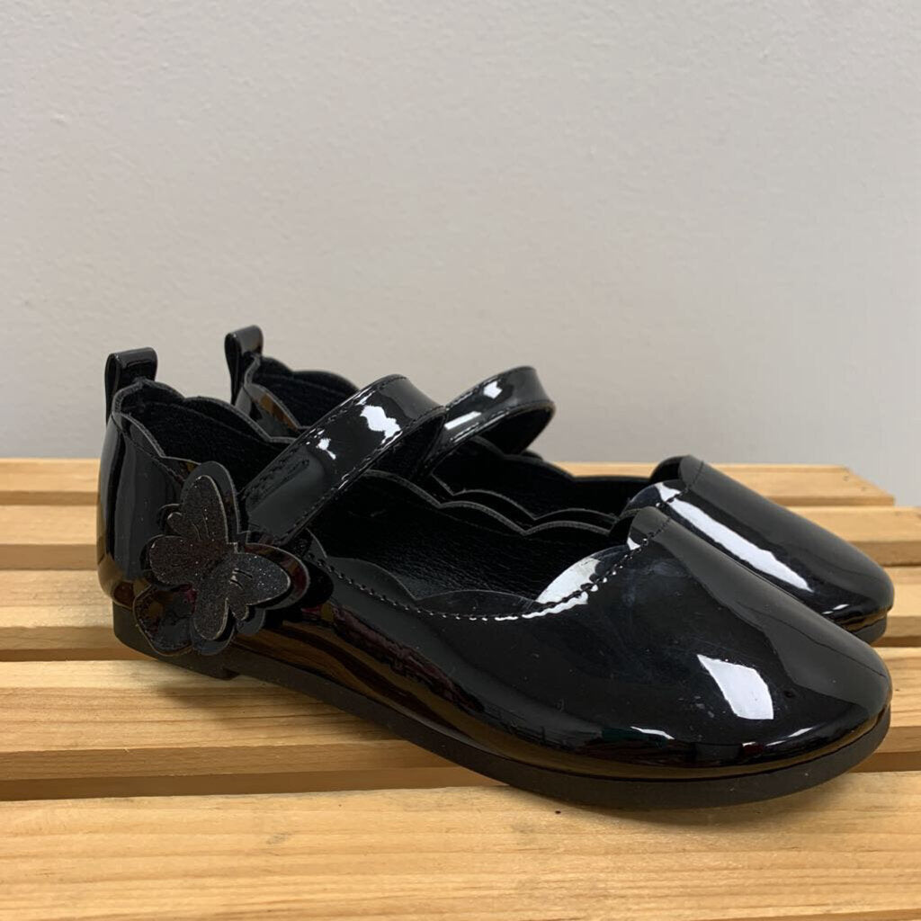 3: Patent Leather Mary Jane Shoes