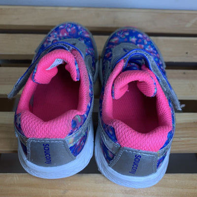 9.5W: Ride 10 Jr. Sneaker