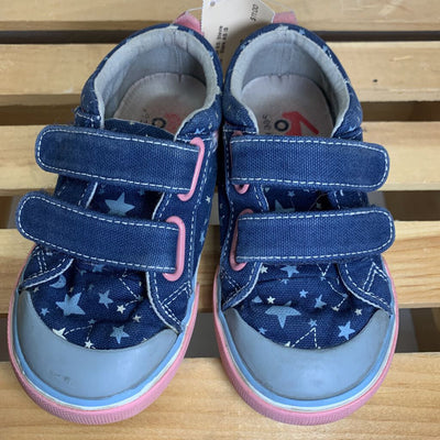 9.5: Stevie Sneaker - Stars AS IS