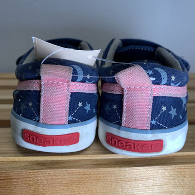 9.5: Stevie Sneaker - Stars AS IS