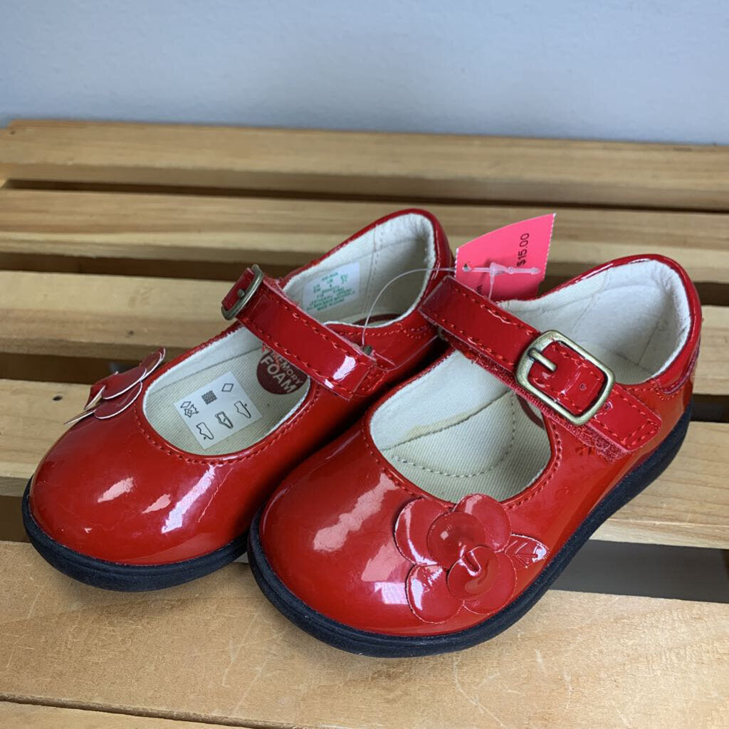 5W: Ava Patent Mary Janes