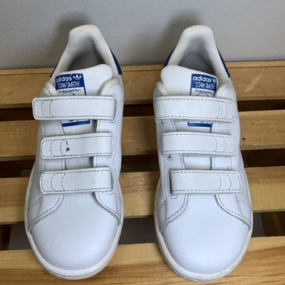 12: Stan Smith Classic Sneakers