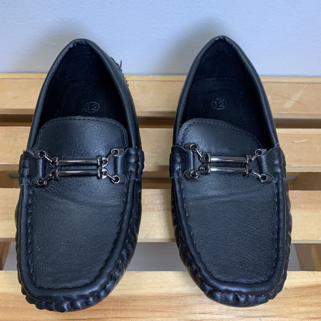 12: Leather Loafers