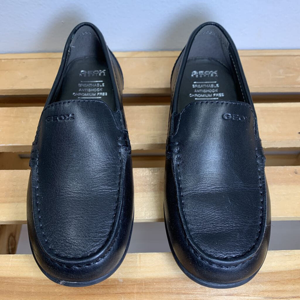 11.5: Leather Loafers