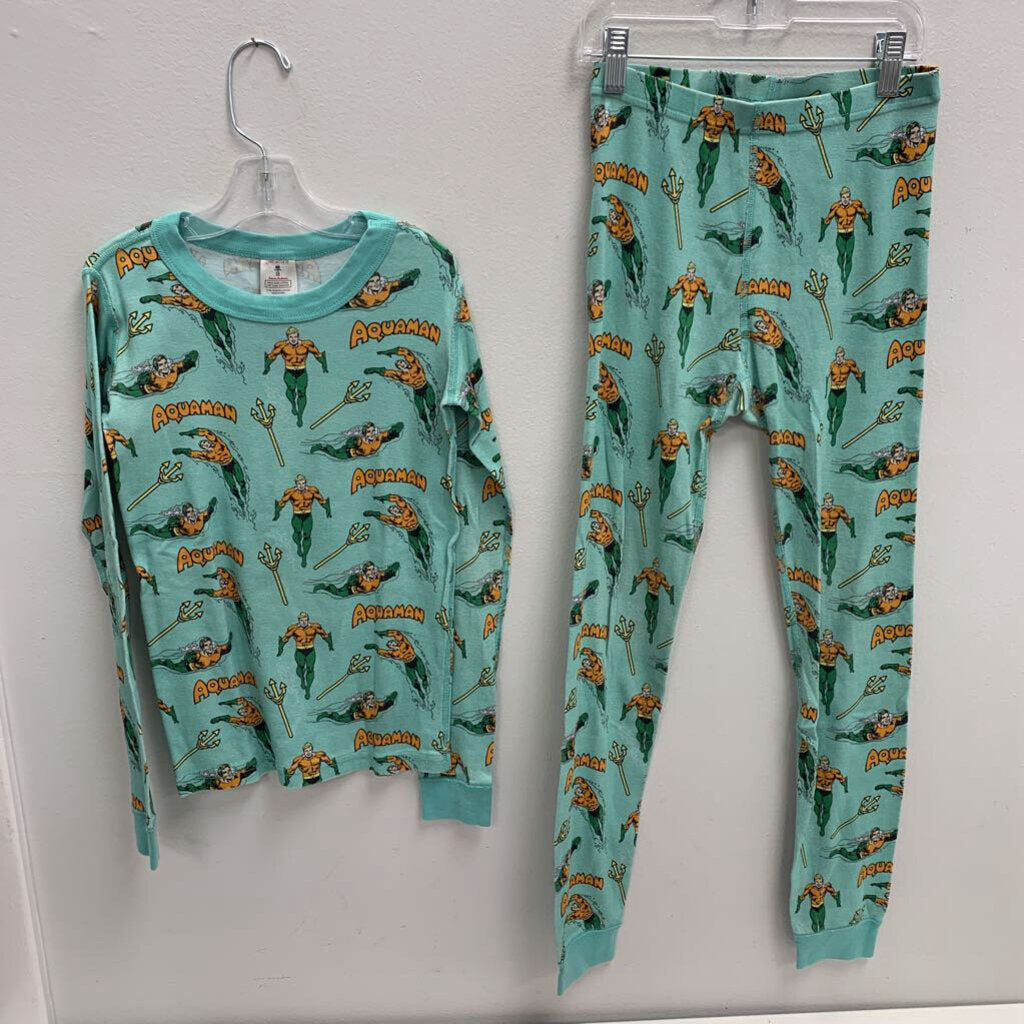 10: Long John Pajama Set - Aquaman