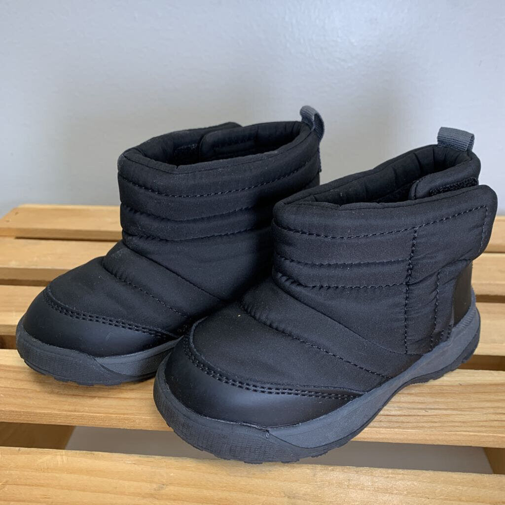 8: Water Repellent Insulated Boots
