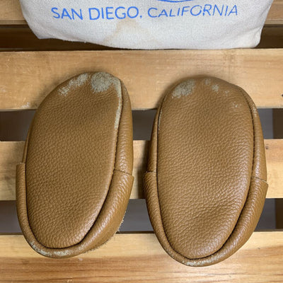 4: Baby Seashell Fringeless Genuine Leather Moccasins AS IS