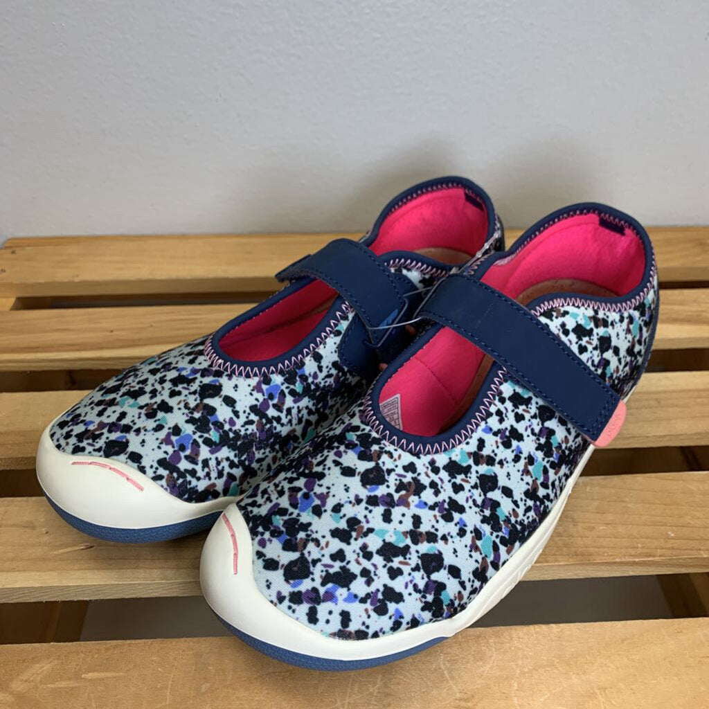 3.5: Chloe Sneaker - Star Dust Blue NWOT