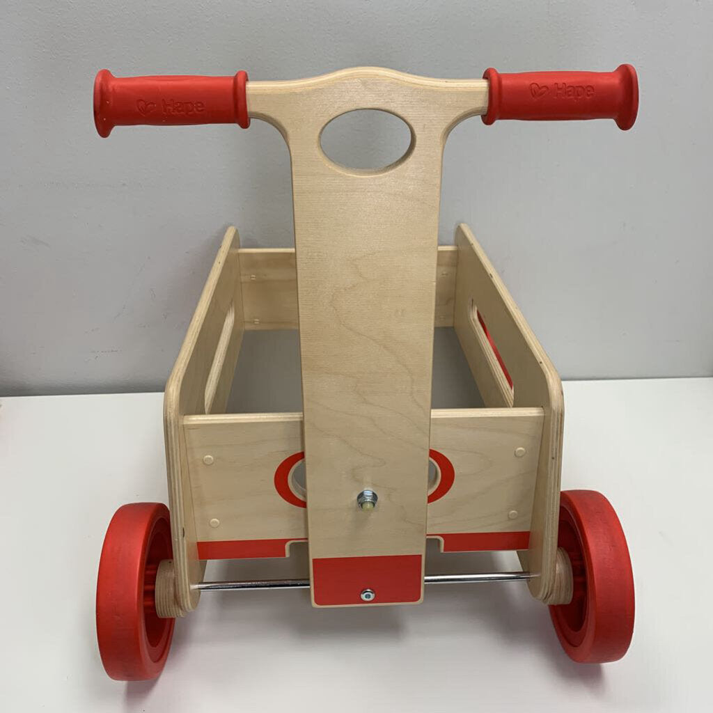 Classic Wooden Push and Pull Wonder Wagon
