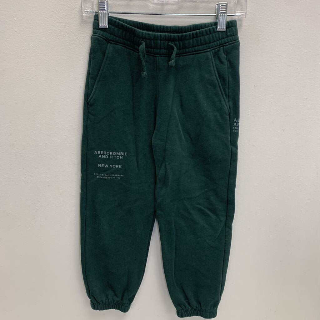 5/6: Sweatpants w/ Pockets