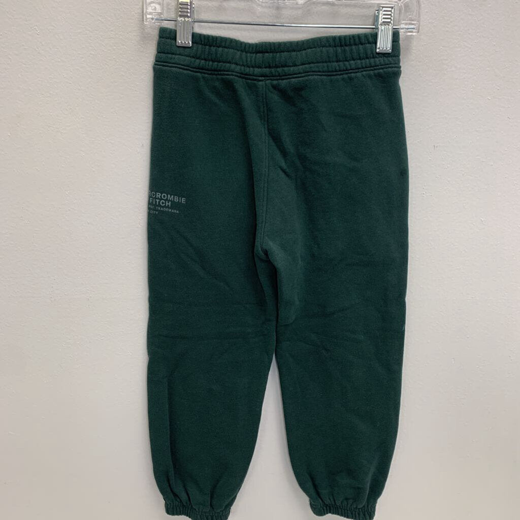 5/6: Sweatpants w/ Pockets