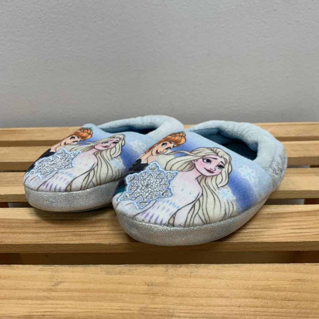 9: Slippers - Frozen Princess Anna and Elsa