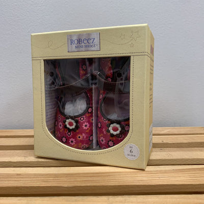 6: Mosaic Mary Jane Shoes NIB