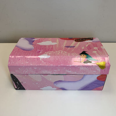 Little Girls Dress-Up Trunk