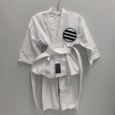 000: Beginner GI Uniform w/ Club Patch