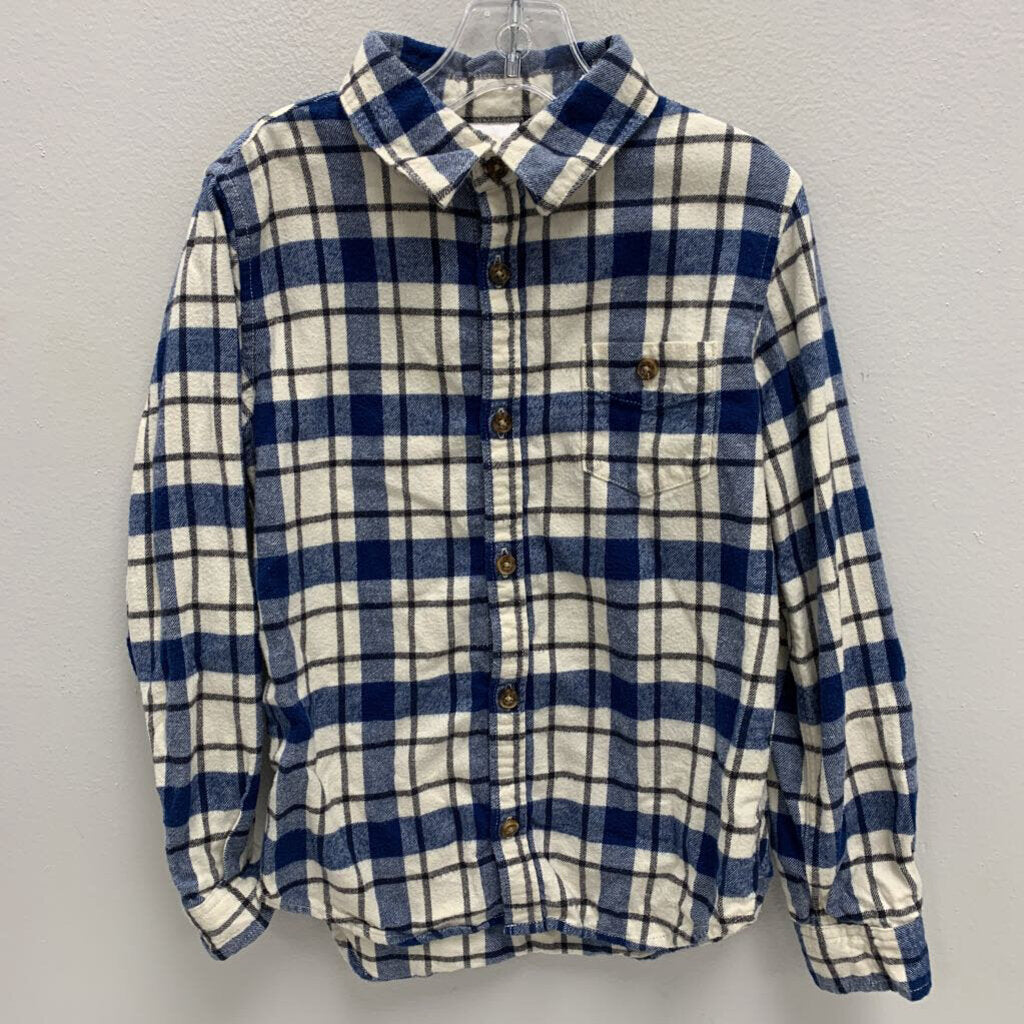 6-7: Plaid Flannel Button Up Shirt