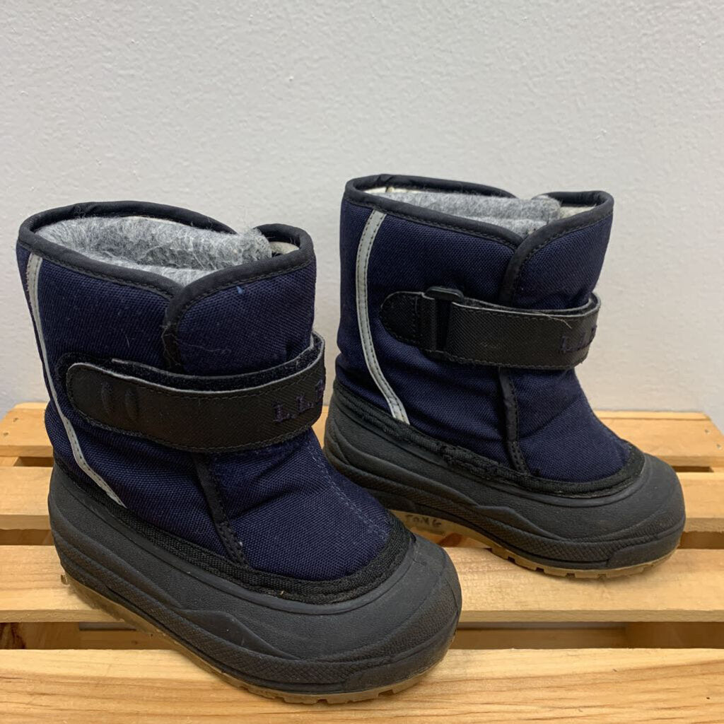 8: Lined Winter Boots