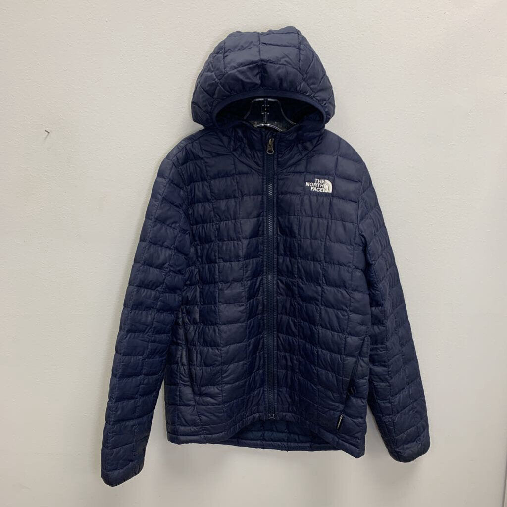 10-12: ThermoBall Eco Water Repellant Parka