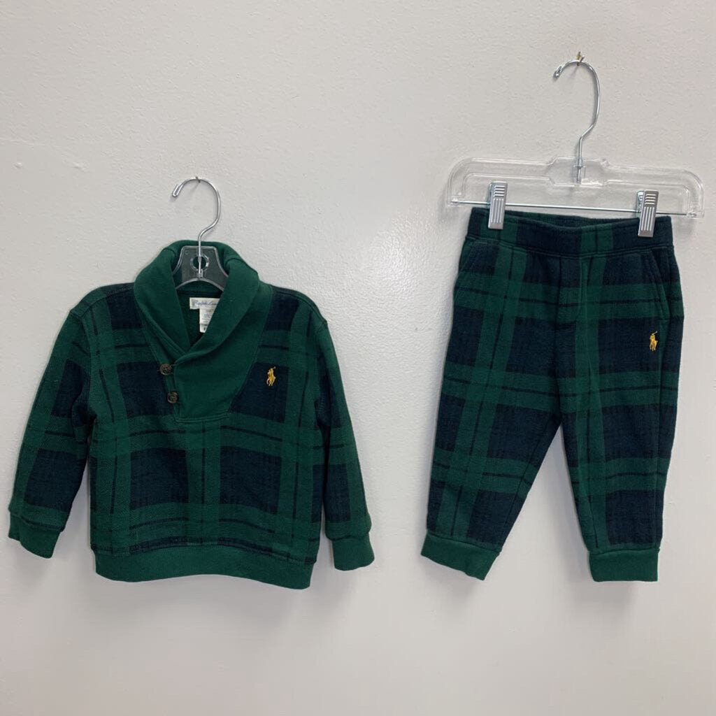 12M: Plaid Fleece Sweatershirt & Jogger Pants Set