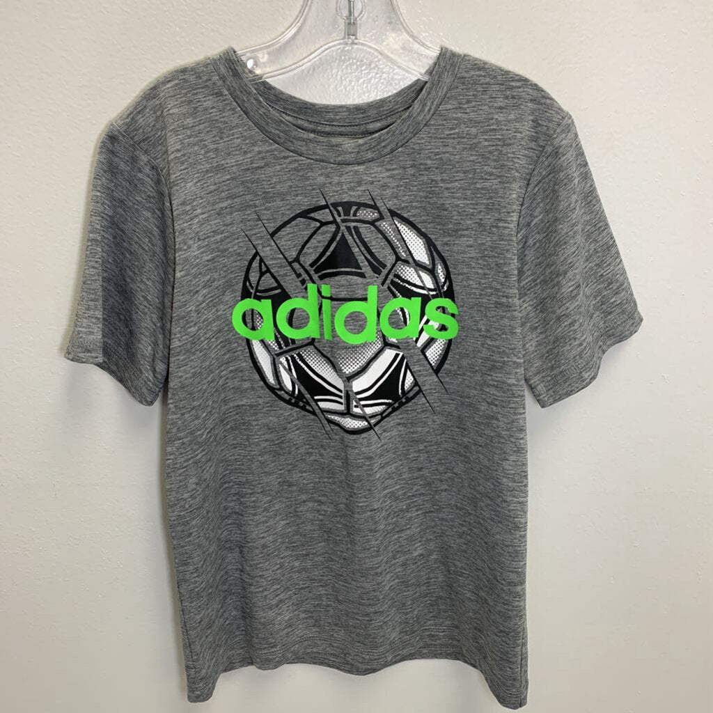 7: Performance T-Shirt - Soccer