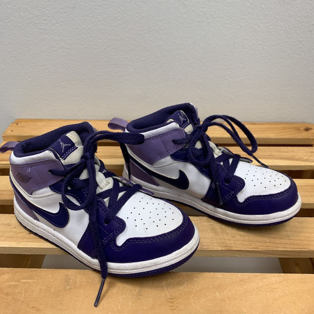 10: Jordan 1 Mid Sneakers - Purple