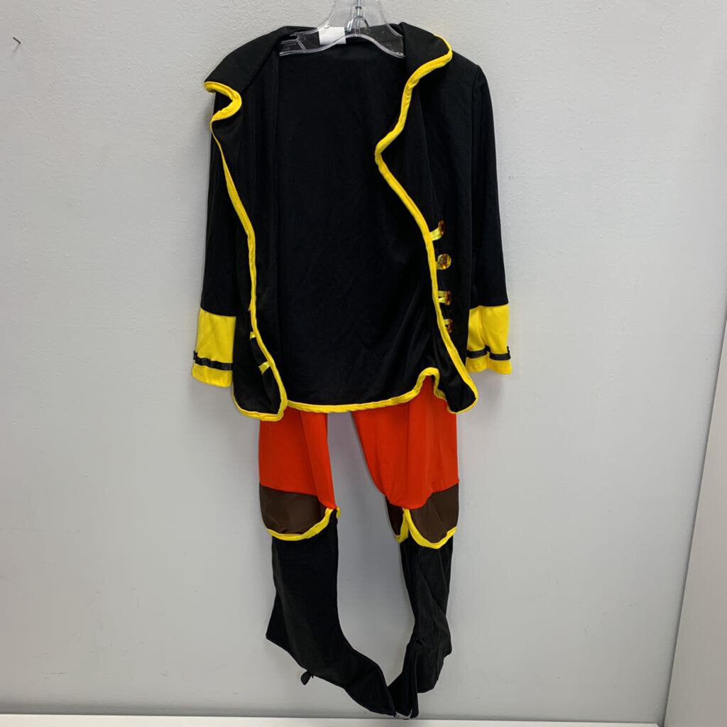 6: Pirate (Pants + Jacket)