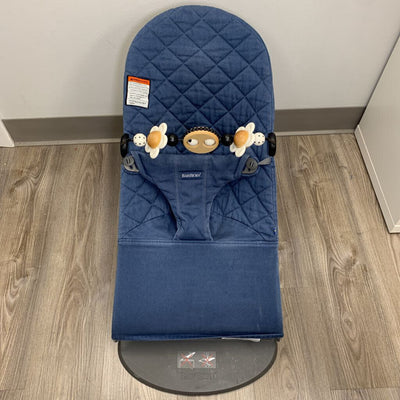 Bliss Bouncer + Toy Bar