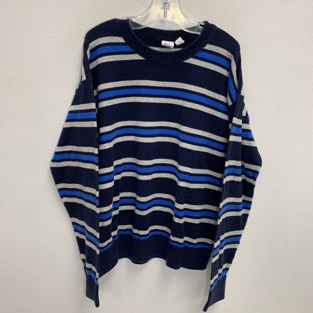 10: Crewneck Lightweight Sweater