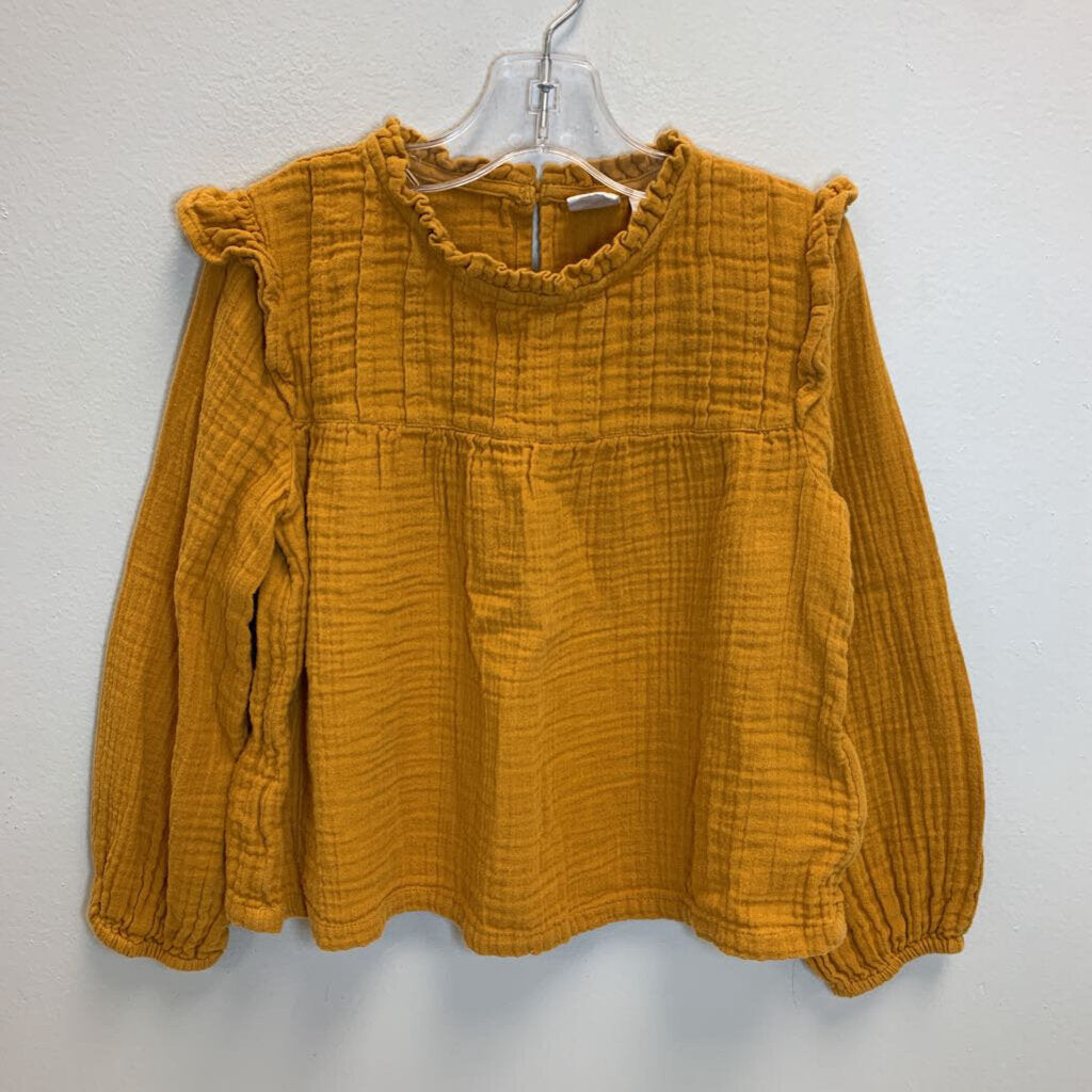 6-7: Long Sleeve Ruffled Collar Top