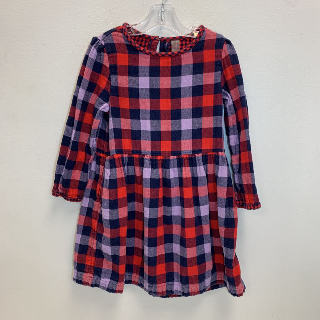 6-7: Plaid Dress