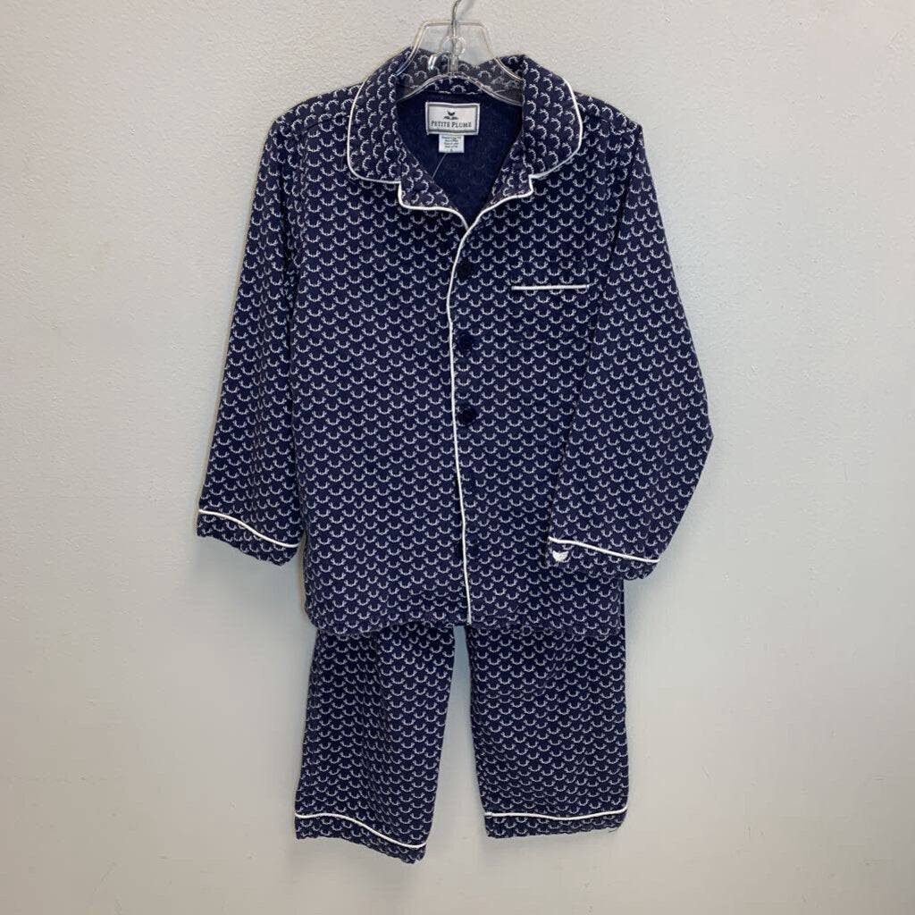 6: Pajama Set - Nordic Antlers