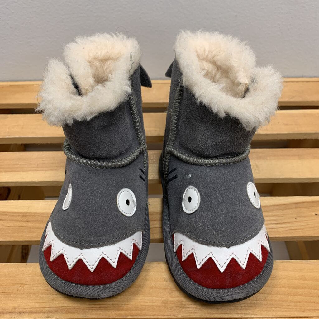 18-24M: Shark Walker Boots