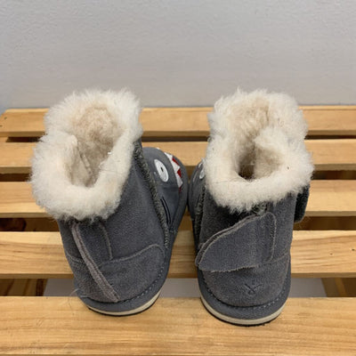 18-24M: Shark Walker Boots