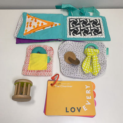 The Charmer 3-4 Months (Missing Wooden Rattle, Rice Plastic Ring + Framed Mirror)